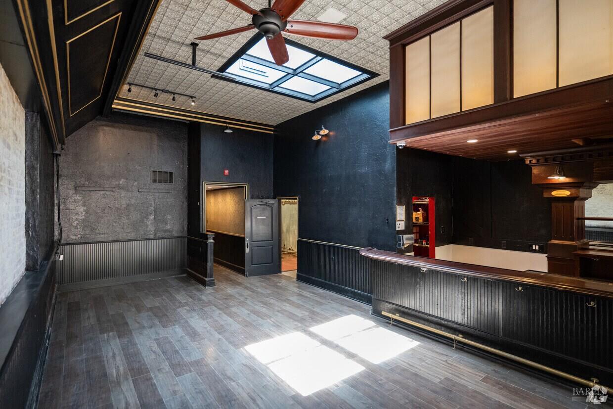 6957 Sebastopol Avenue Sebastopol, CA 95472 - Photo 8 of 18