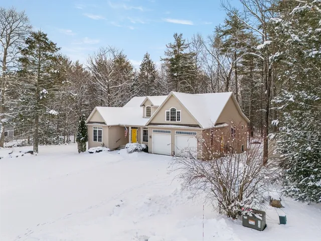 $839,000 | 3 Deer Haven Drive, Williamsburg, MA 01039
