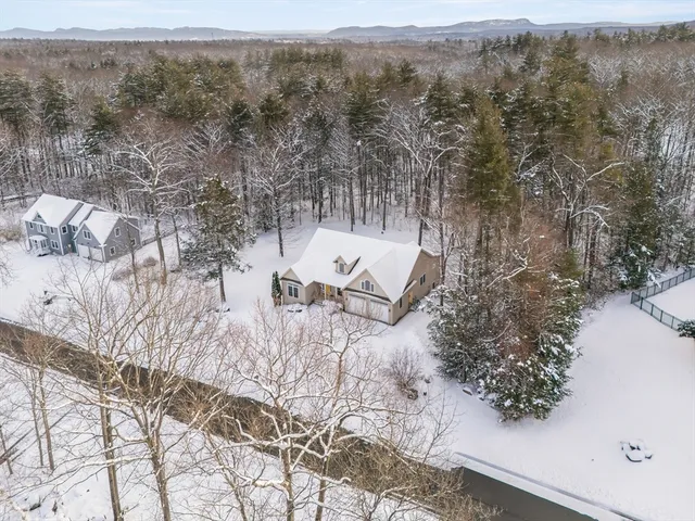 $839,000 | 3 Deer Haven Drive, Williamsburg, MA 01039