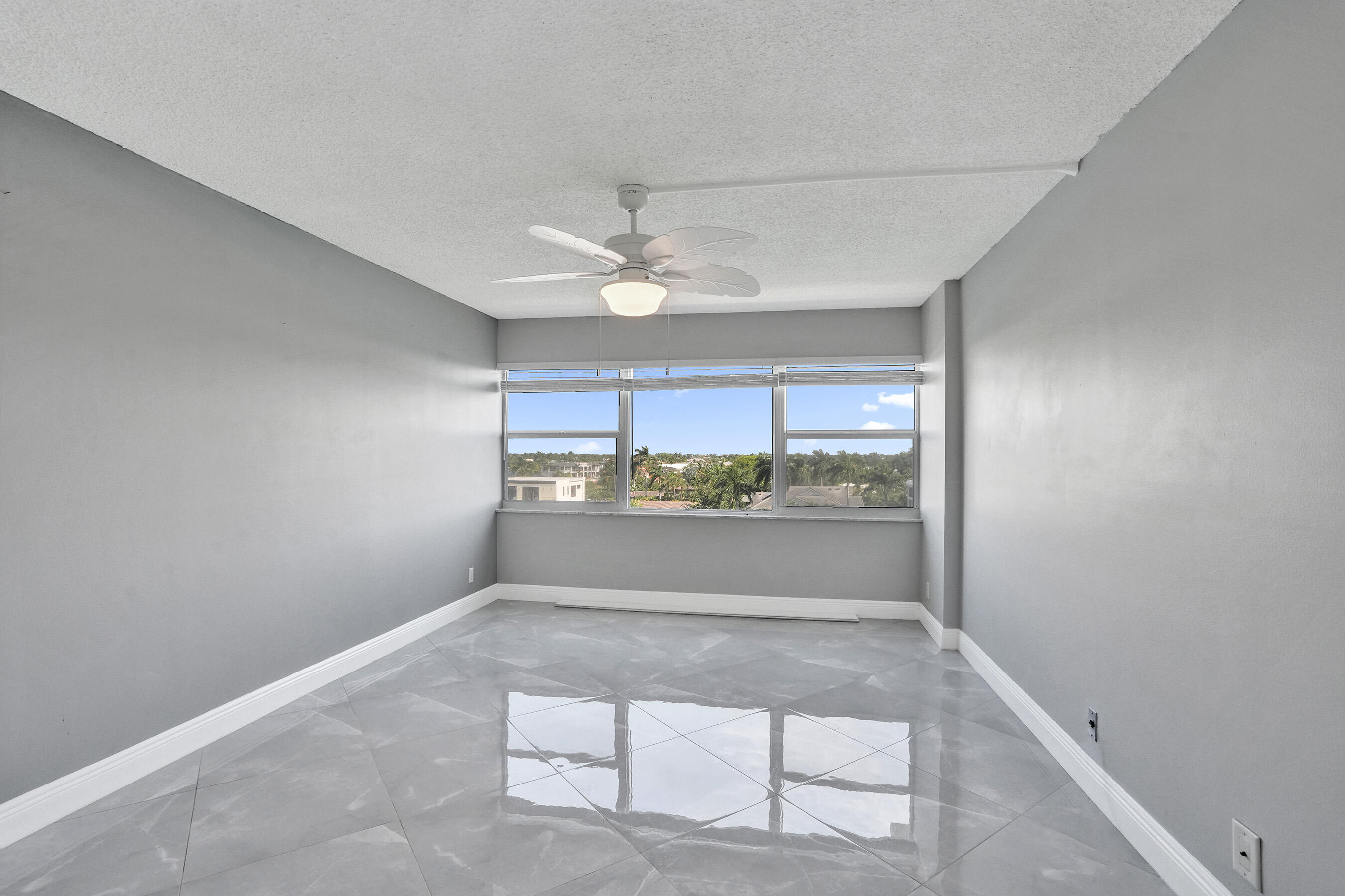 2611 North Riverside Drive, Unit 604 Pompano Beach, FL 33062 - Photo 21 of 72 DSC07881