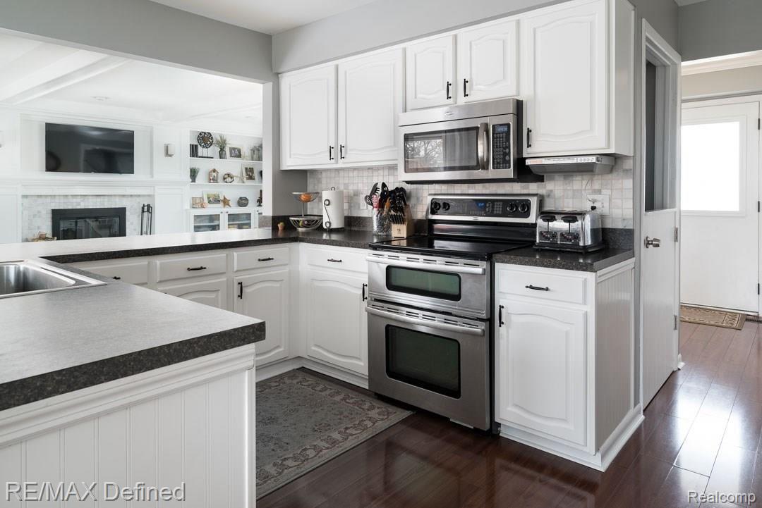 260 Coldiron Drive Rochester, MI 48307 - Photo 11 of 42 260-Coldiron-11.jpg