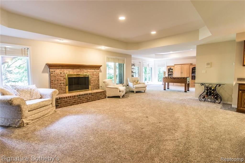 1650 Scenic Hollow Rochester Hills, MI 48306 - Photo 47 of 60