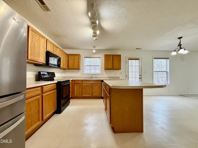 $1,800 | 806 Northwood Hills Avenue, Durham, NC 27704