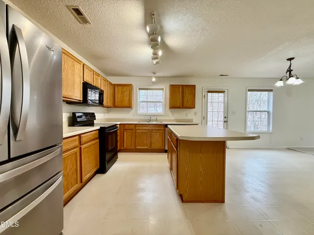 $1,800 | 806 Northwood Hills Avenue, Durham, NC 27704