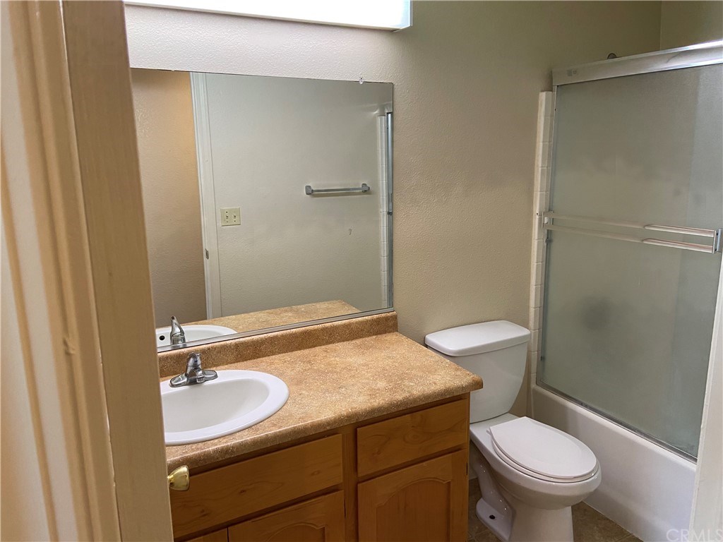 760 West 25th Street Merced, CA 95340 - Photo 7 of 21 Gallery Image 7