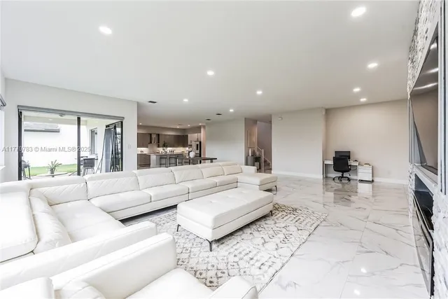 $4,500 | 4761 Sophia Dr Avenue, Unit 1, Immokalee, FL 34142