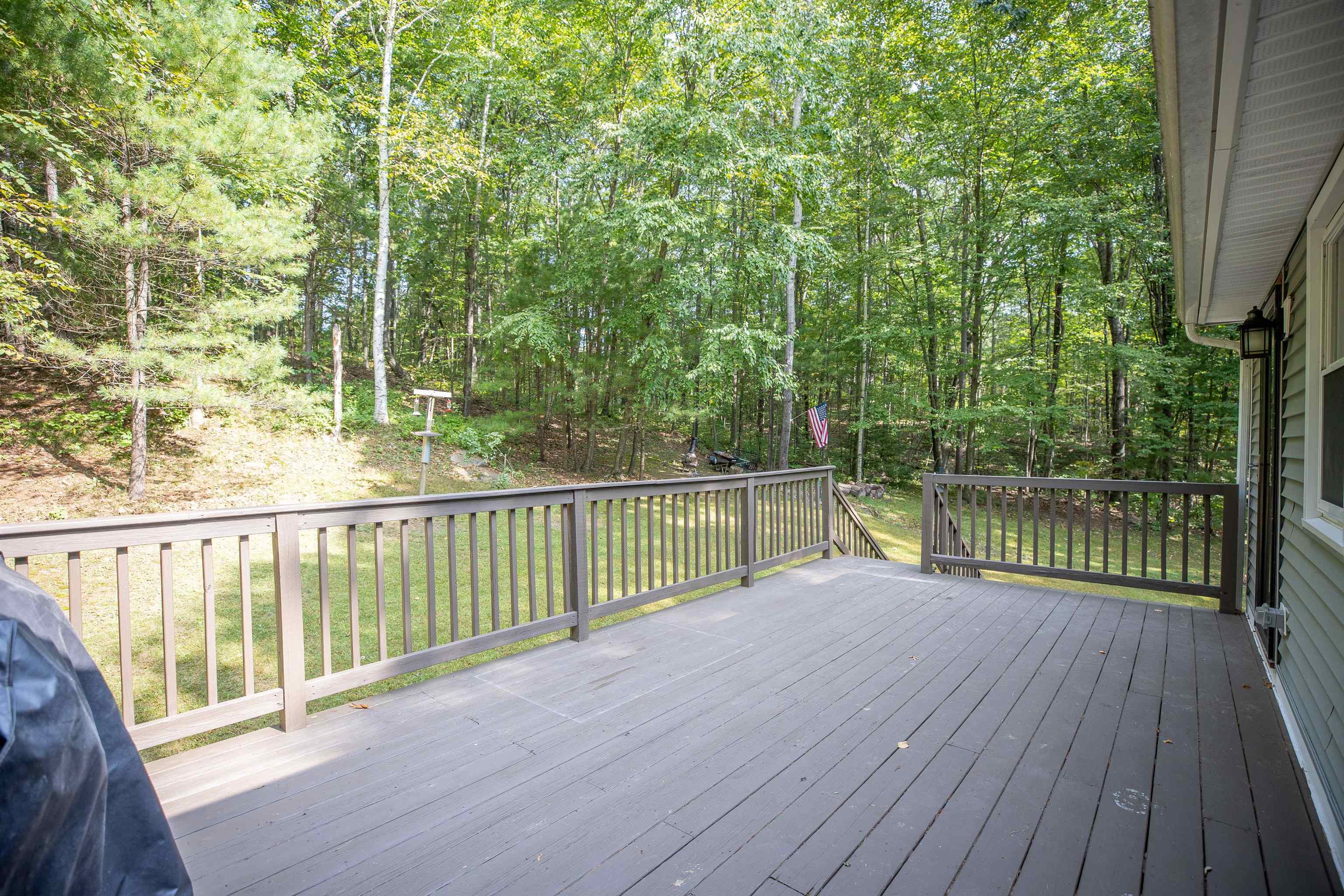 126 Walnut Hill Road Derry, NH 03038 - Photo 12 of 24