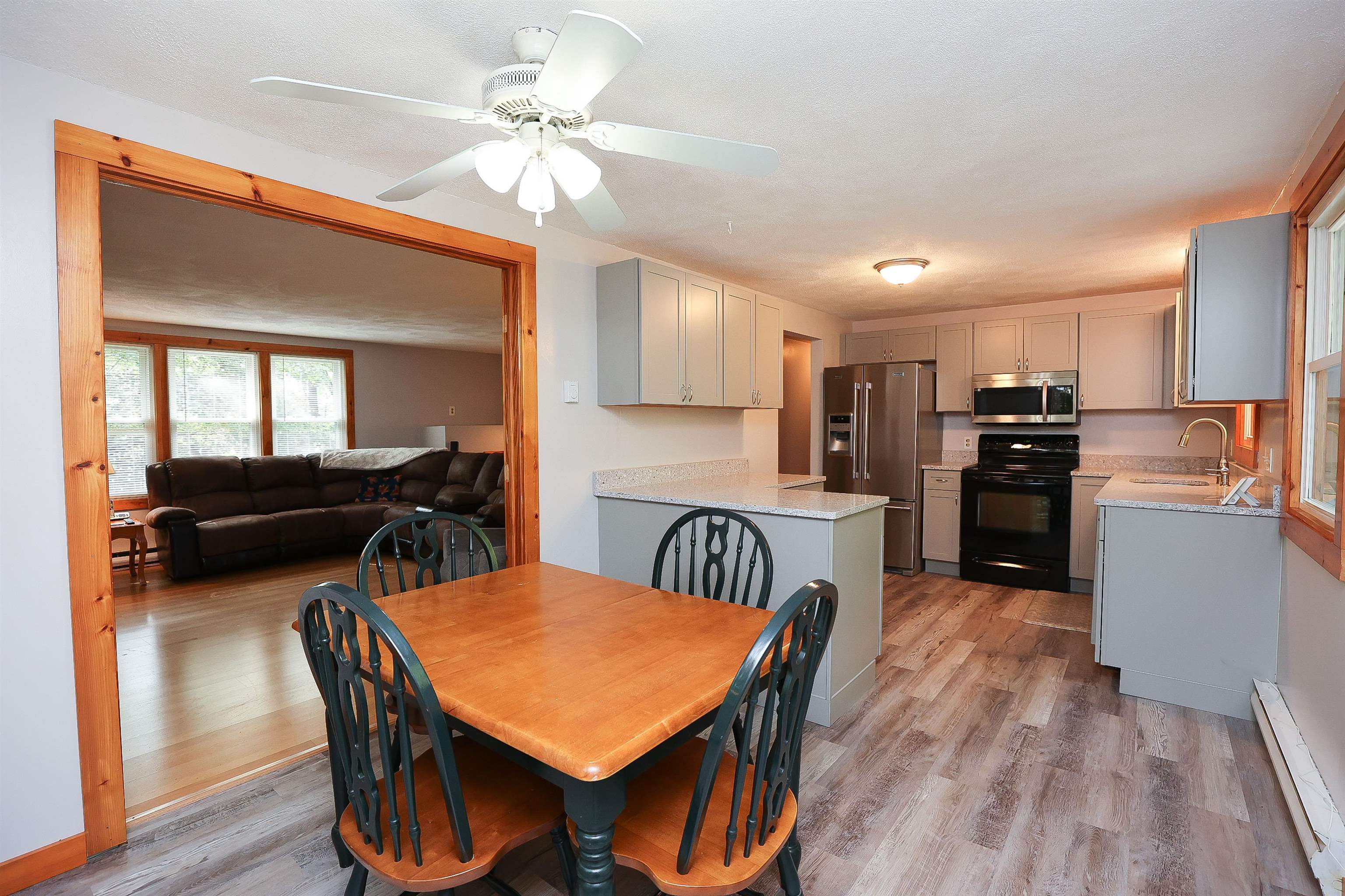 126 Walnut Hill Road Derry, NH 03038 - Photo 21 of 24