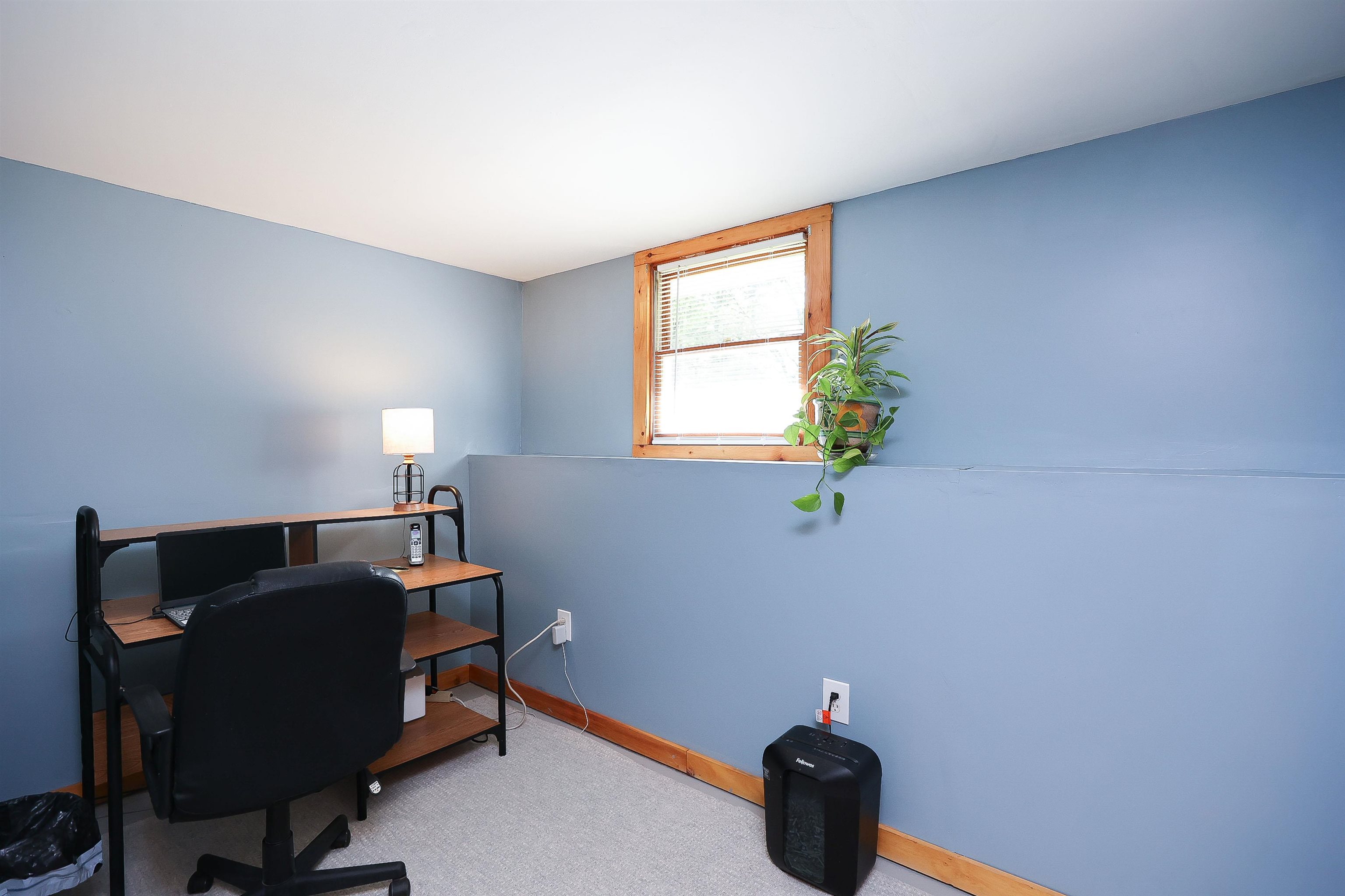 126 Walnut Hill Road Derry, NH 03038 - Photo 9 of 24