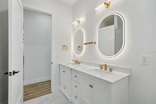 $779,900 | 1584 Nursery Road, Clearwater, FL 33756