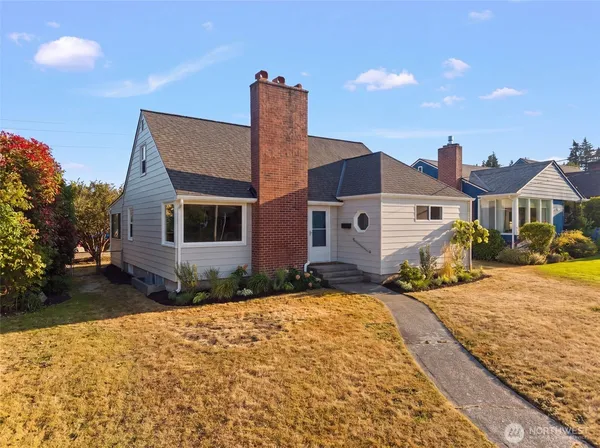 $719,000 | 4814 North 25th Street, Tacoma, WA 98406