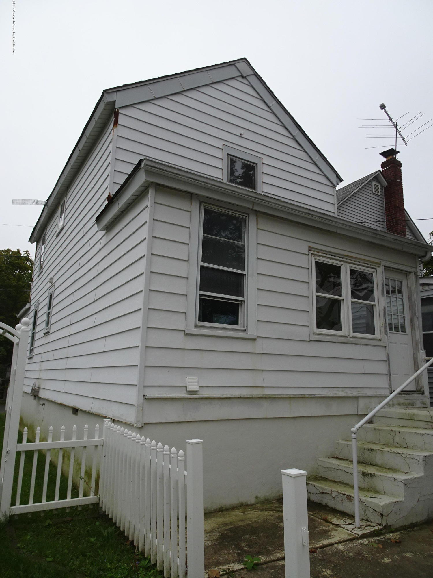 32 North Street Highlands, NJ 07732 - Photo 2 of 14 DSC03621