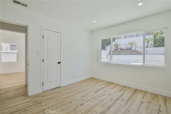 $9,950 | 204 VÃa Colusa, Redondo Beach, CA 90277