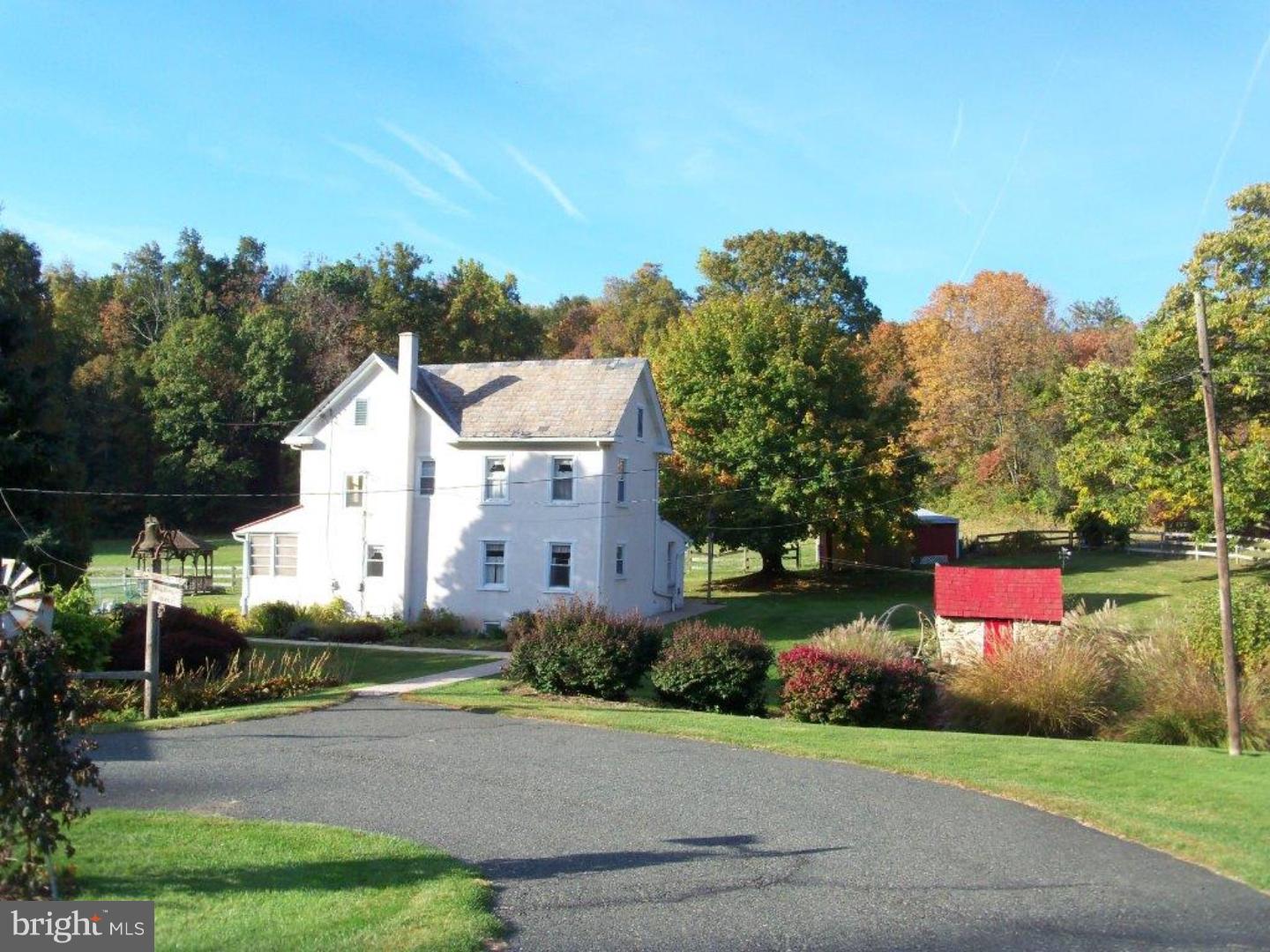 291 Crow Hill Road Barto, PA 19504 - Photo 2 of 25 Gallery Image 2