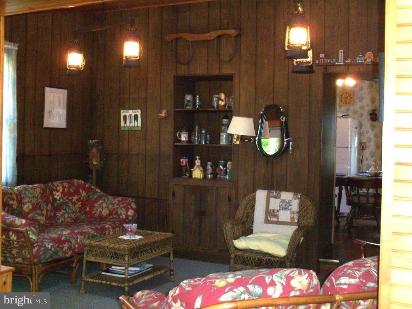 291 Crow Hill Road Barto, PA 19504 - Photo 6 of 25 Gallery Image 6
