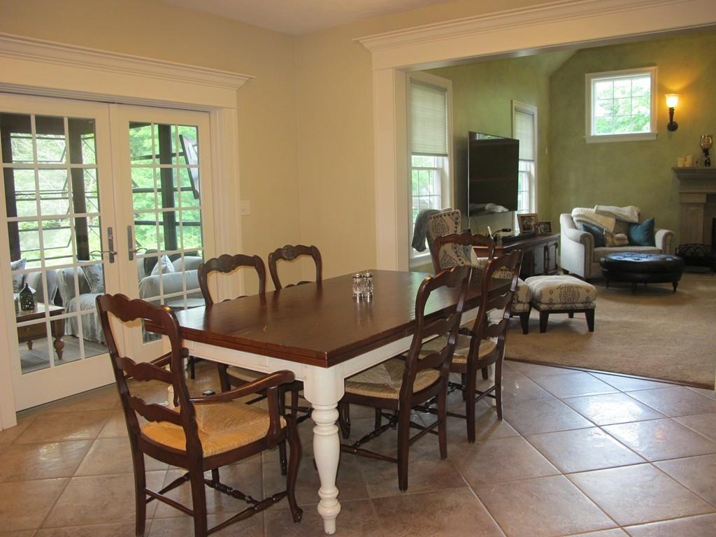 38 Aylesbury Road Worcester, MA 01609 - Photo 12 of 42 Gallery Image 12