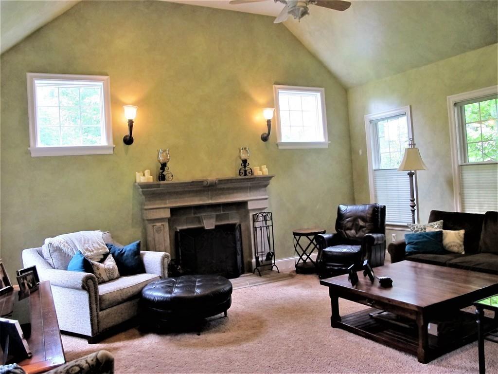 38 Aylesbury Road Worcester, MA 01609 - Photo 17 of 42 Gallery Image 17