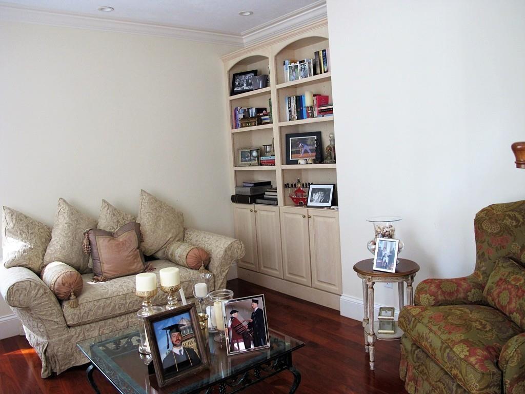 38 Aylesbury Road Worcester, MA 01609 - Photo 8 of 42 Gallery Image 8