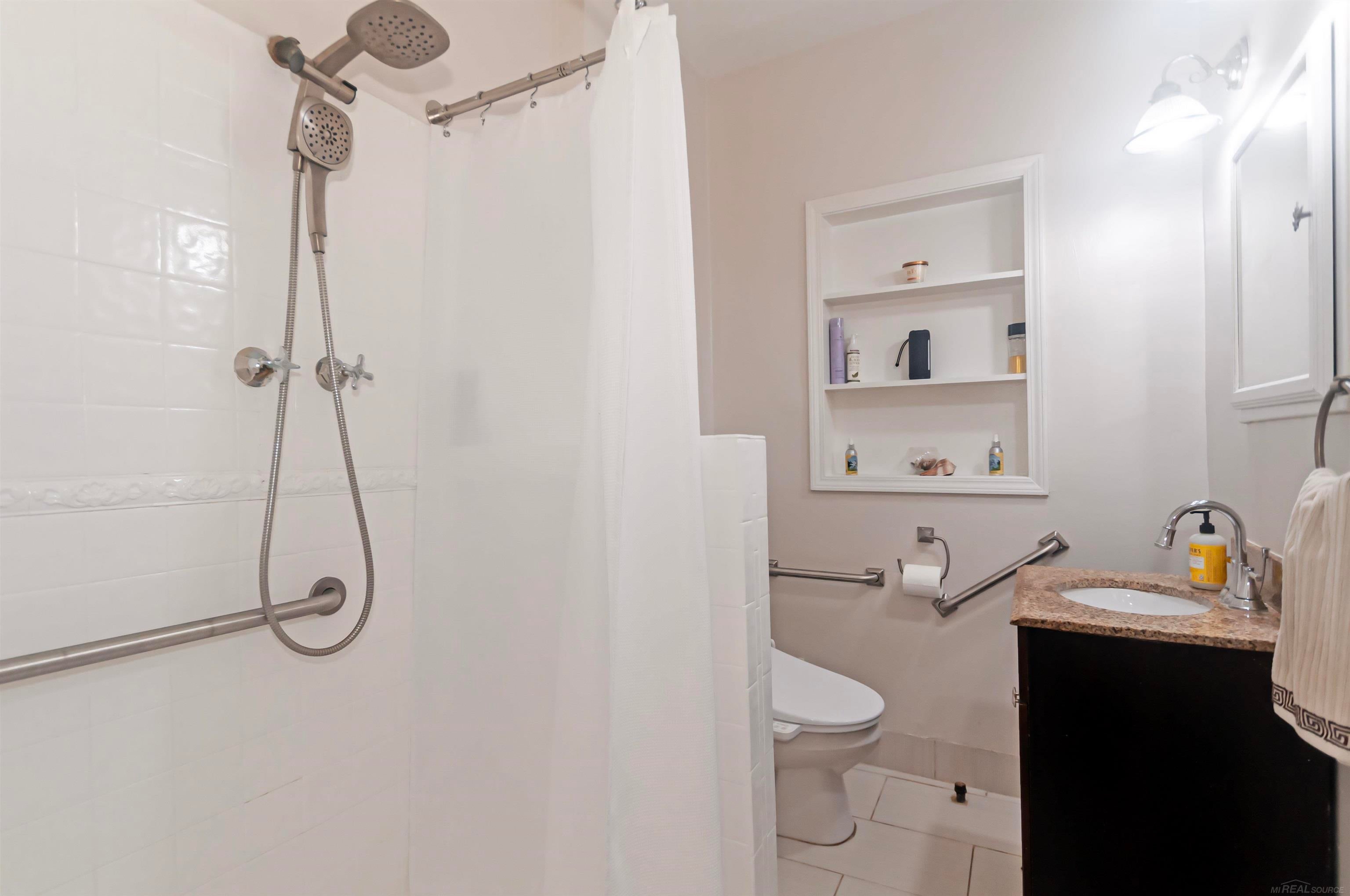 891 Washington Road Grosse Pointe, MI 48230 - Photo 22 of 50 Gallery Image 22
