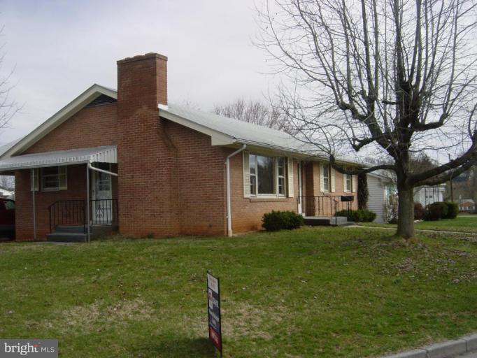 604 Stockton Road Front Royal, VA 22630 - Photo 1 of 6 Exterior (Main)
