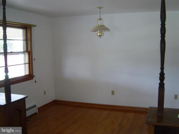 604 Stockton Road Front Royal, VA 22630 - Photo 3 of 6 Dining Room