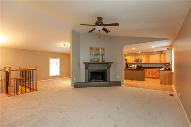 The open setting gives it angelic qualities of nothing to hide. Allowing guests to bond and forge deeper relationships as they can transfer from kitchen, to dining room to living room and back again