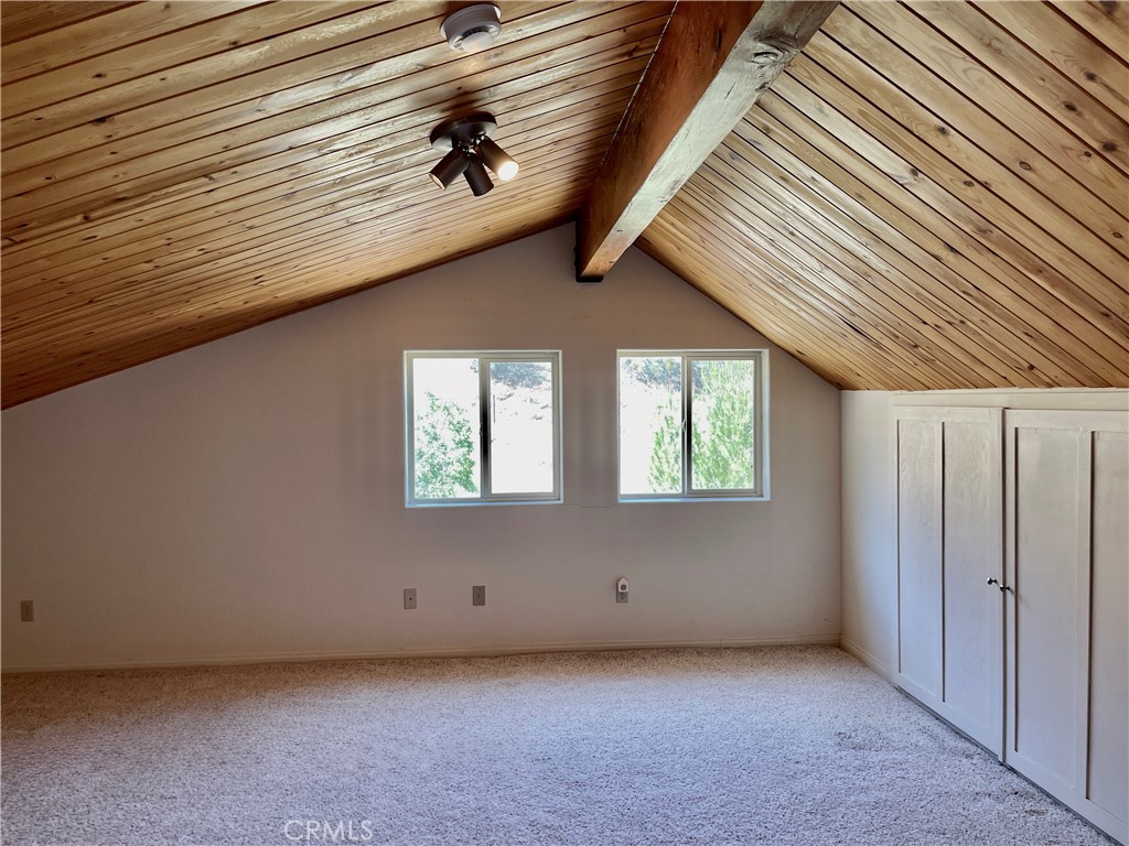 808 Circle Lebec, CA 93243 - Photo 33 of 42 Huge Loft
