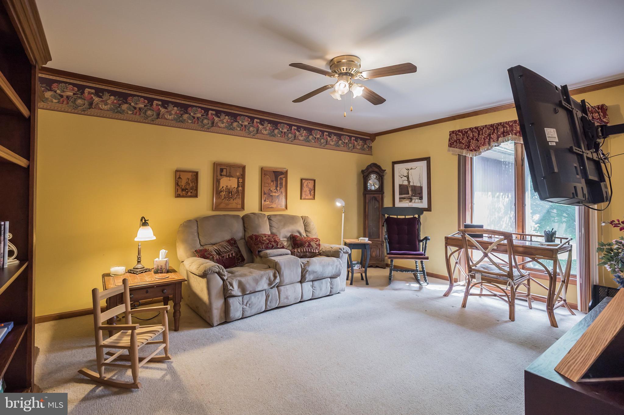 204 Thies Road Sewell, NJ 08080 - Photo 8 of 30 Gallery Image 8