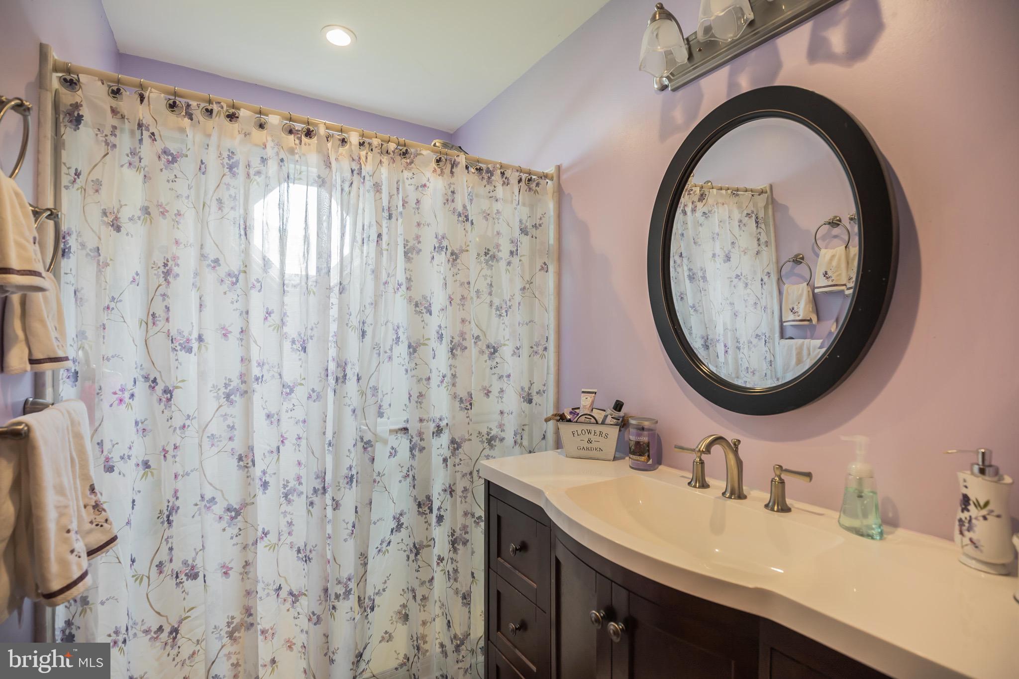 204 Thies Road Sewell, NJ 08080 - Photo 9 of 30 Gallery Image 9