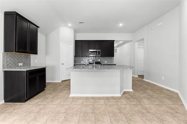 $2,400 | 8807 Oak Ivy Lane, Richmond, TX 77407