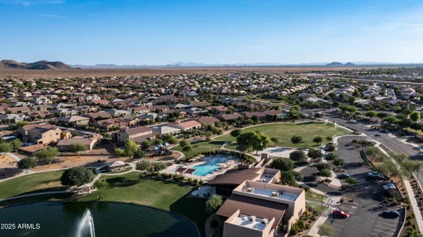 $512,000 | 2358 East Runaway Bay Place, Gilbert, AZ 85298