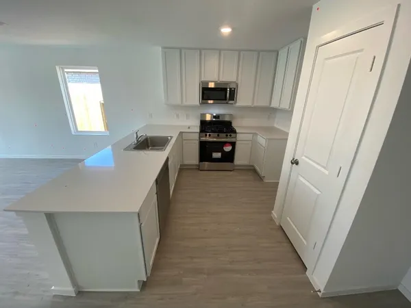 $1,750 | 11762 Brinkburn Court, Conroe, TX 77306