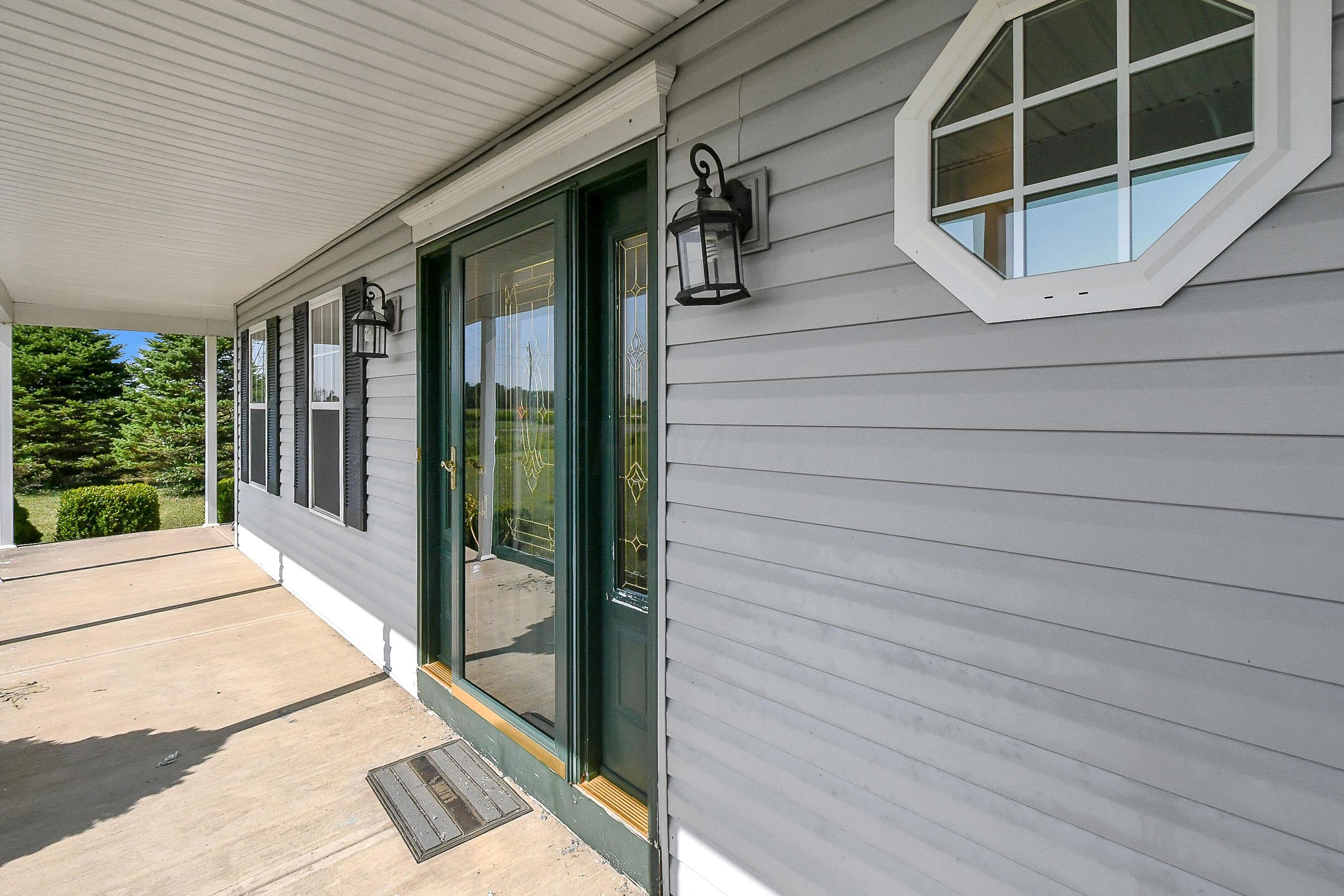 12598 Federal Road Orient, OH 43146 - Photo 4 of 46 Gallery Image 4