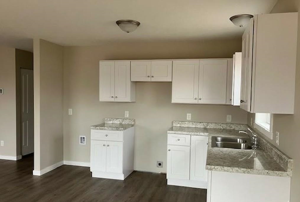 2715 Sawyer Road Traverse City, MI 49685 - Photo 2 of 7 Gallery Image 2