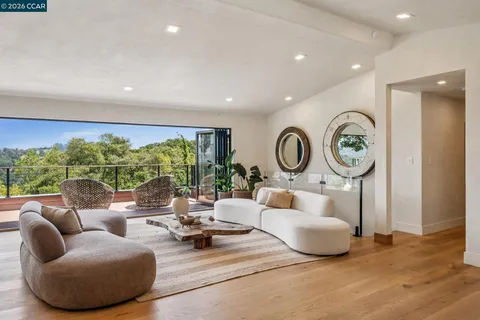 $3,988,000 | 205 Crestview Drive, Orinda, CA 94563