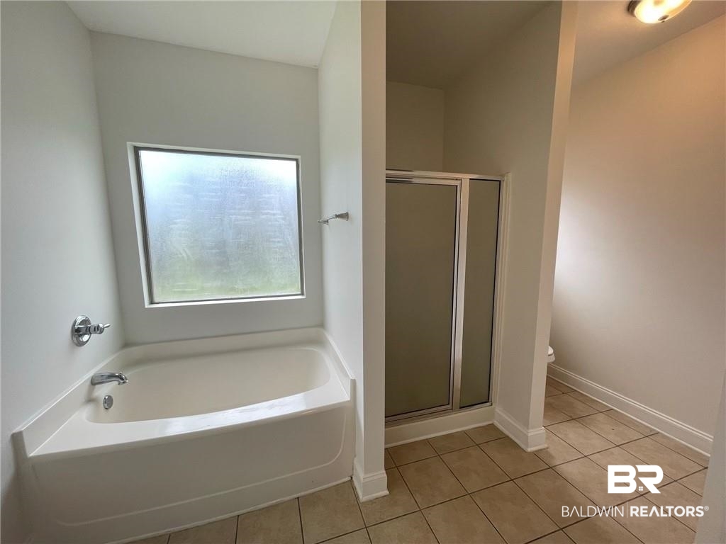 10215 Hunters Trace South Mobile, AL 36608 - Photo 17 of 22 primary sep tub and shower