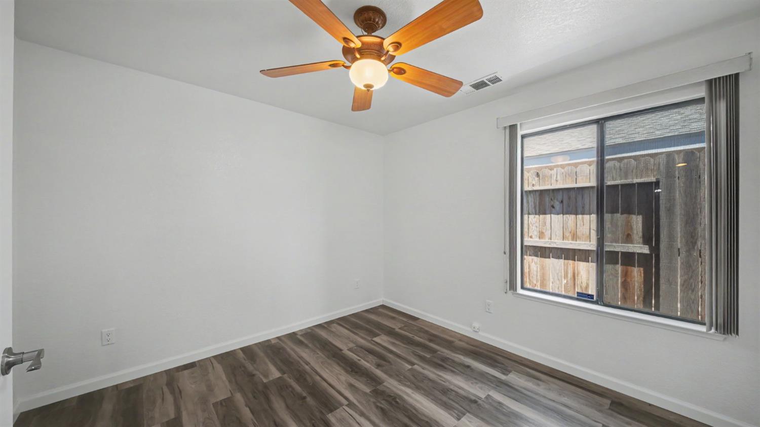 2504 Spring Water Drive Modesto, CA 95355 - Photo 19 of 31