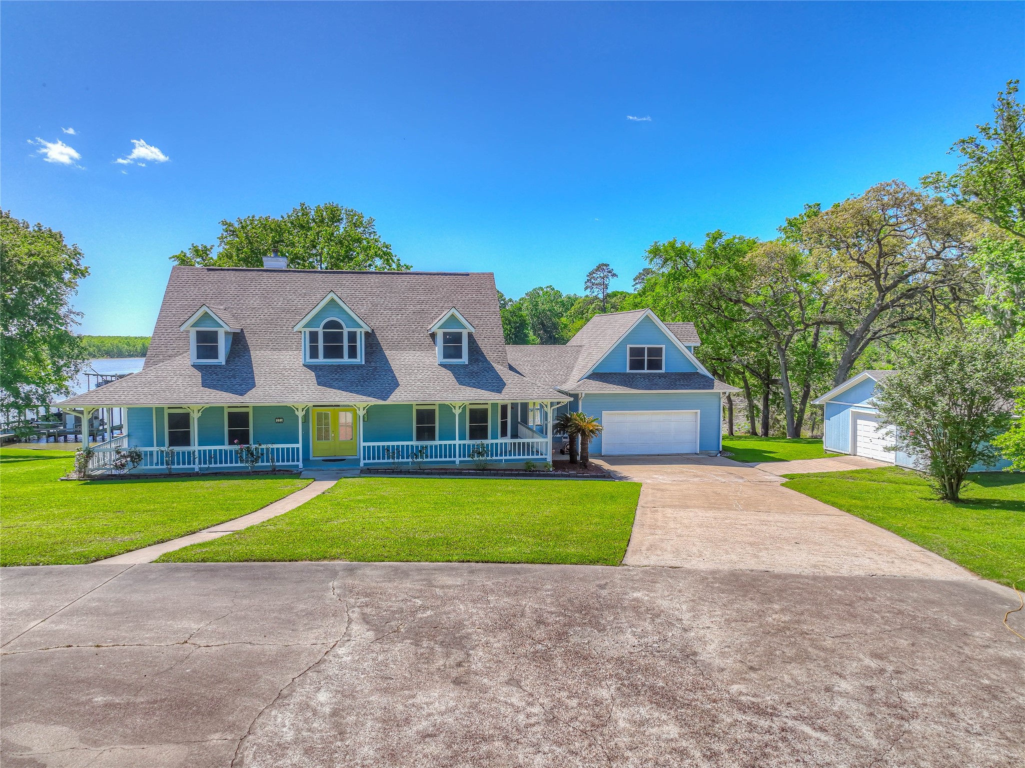 331 Memphis Belle Trinity, TX 75862 - Photo 44 of 50 a house with swimming pool in front of it