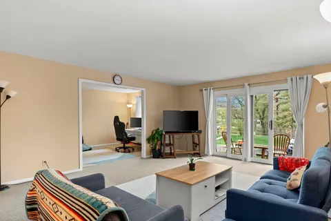 $275,000 | 6407 Bridge, Unit 103, Madison, WI 53713