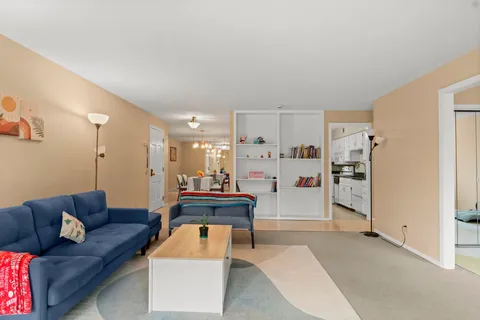 $275,000 | 6407 Bridge, Unit 103, Madison, WI 53713
