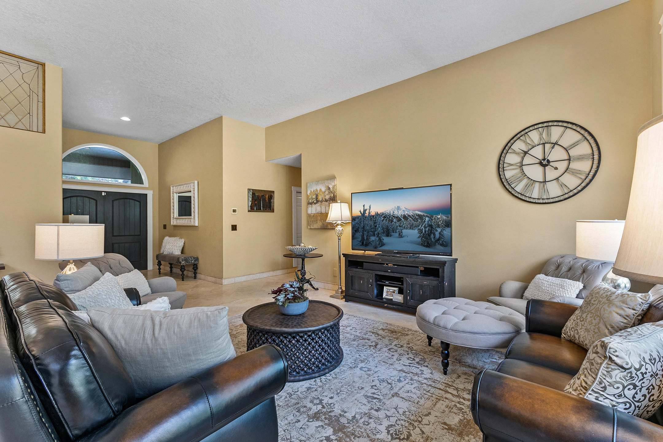 20407 Christmas Ridge Bend, OR 97702 - Photo 13 of 38 10