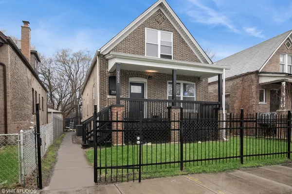 $292,000 | 7532 South Parnell Avenue, Chicago, IL 60620