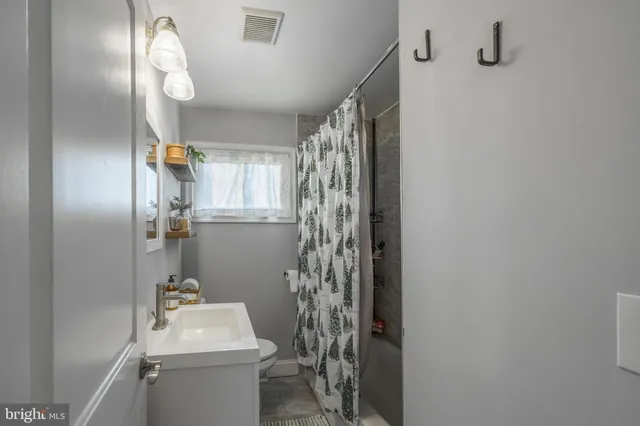 $419,500 | 1001 Nancy Road, Glen Burnie, MD 21061