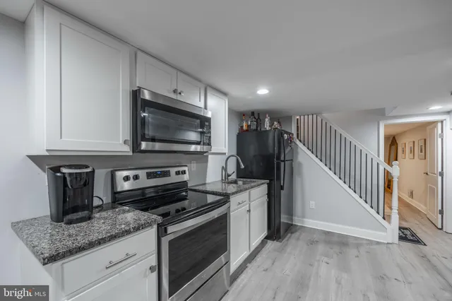 $419,500 | 1001 Nancy Road, Glen Burnie, MD 21061