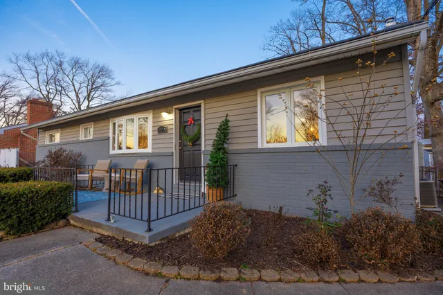 $419,500 | 1001 Nancy Road, Glen Burnie, MD 21061