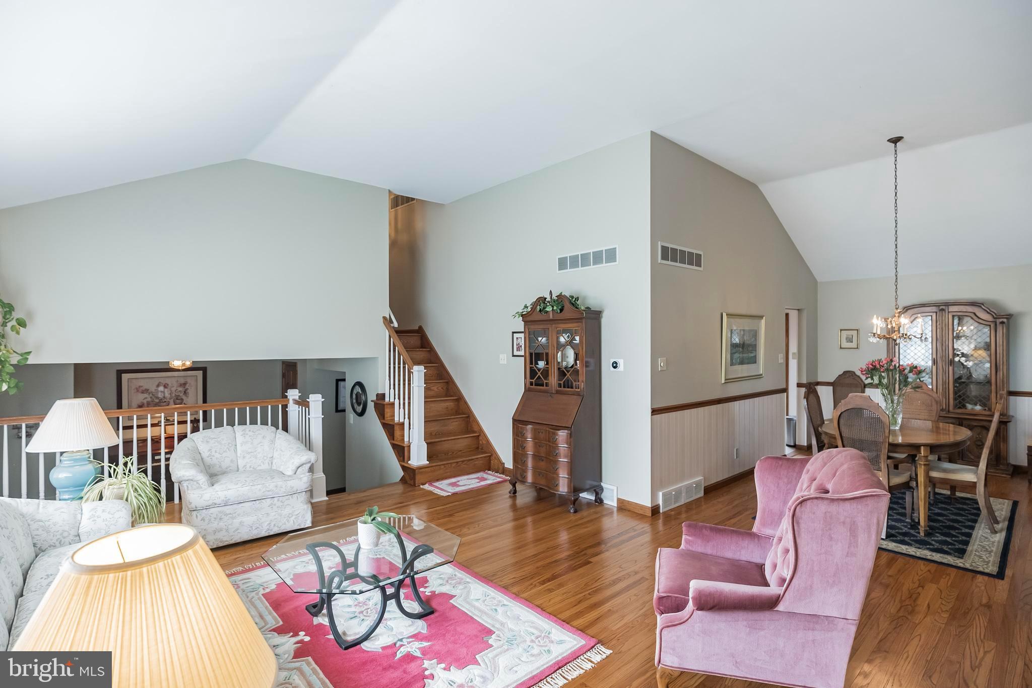 9714 Wynmill Road Philadelphia, PA 19115 - Photo 6 of 29