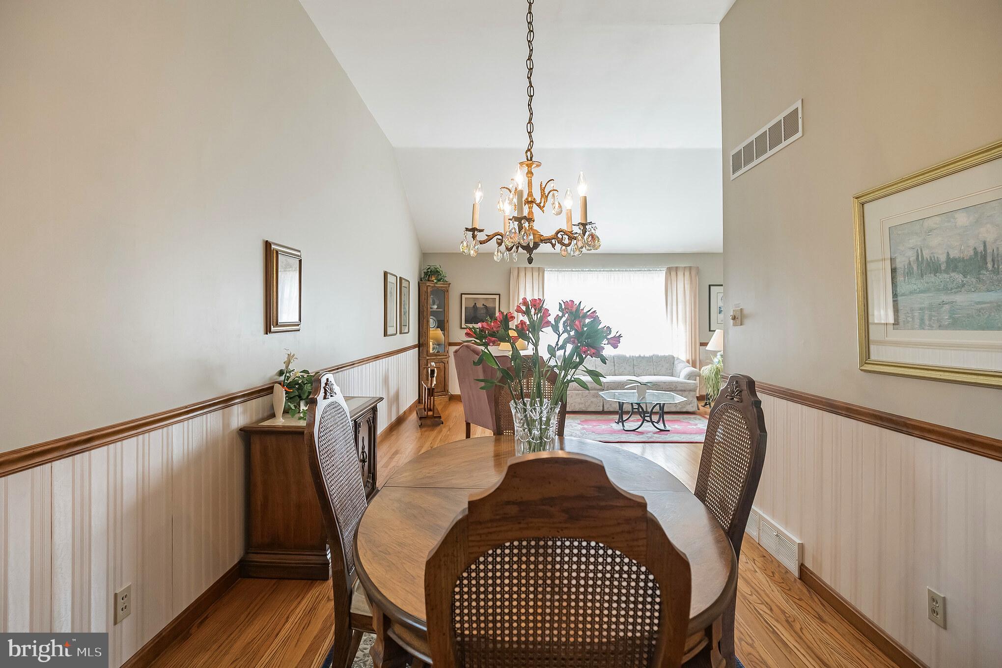 9714 Wynmill Road Philadelphia, PA 19115 - Photo 8 of 29