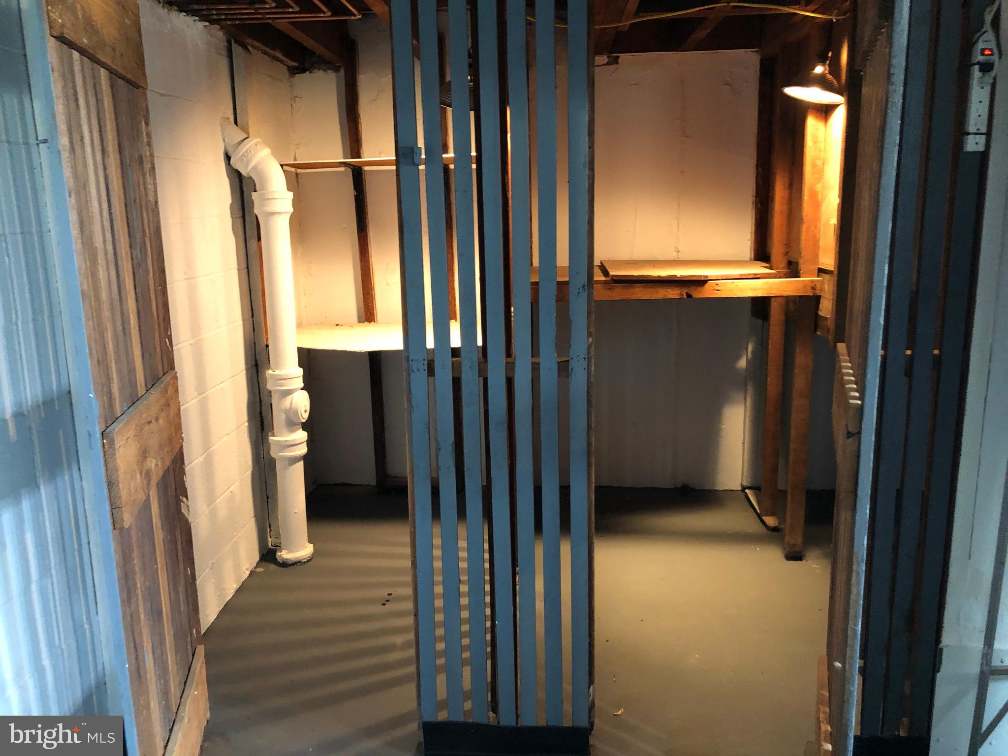 8726 Marsden Street Philadelphia, PA 19136 - Photo 24 of 24 a view of a bathroom