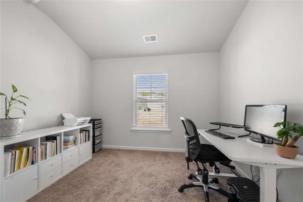 $3,200 | 925 Lakehaven Lane, Loganville, GA 30052