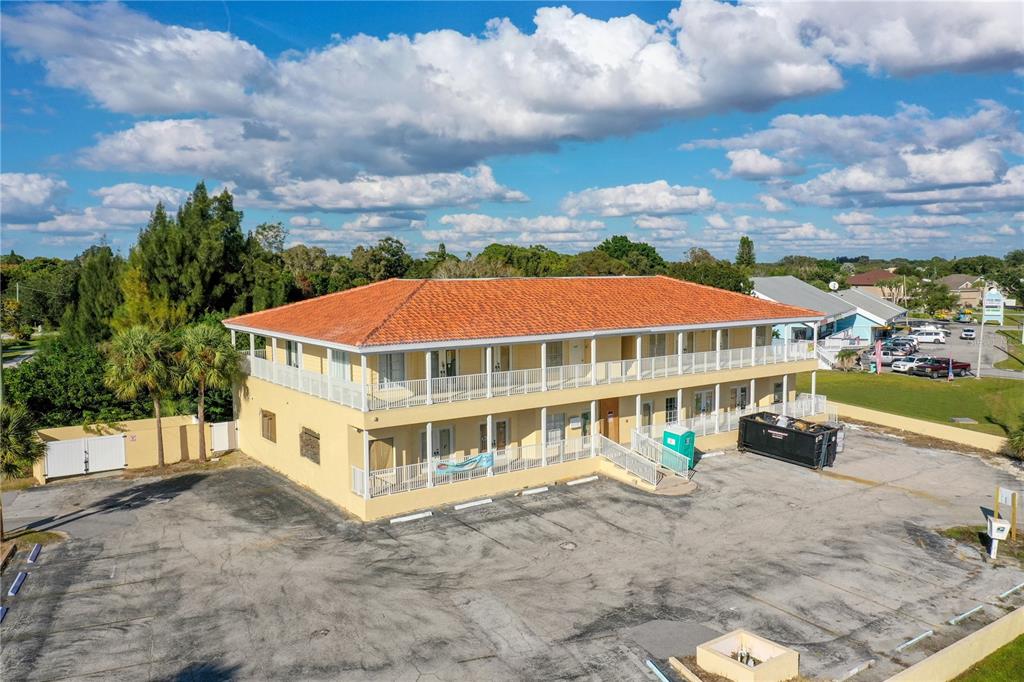 820 Albee Road West Nokomis, FL 34275 - Photo 1 of 1 Gallery Image 1